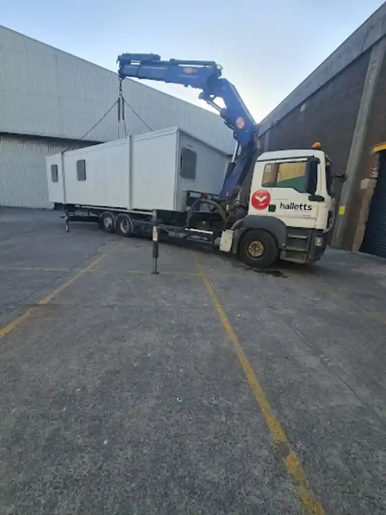 Modern modular building